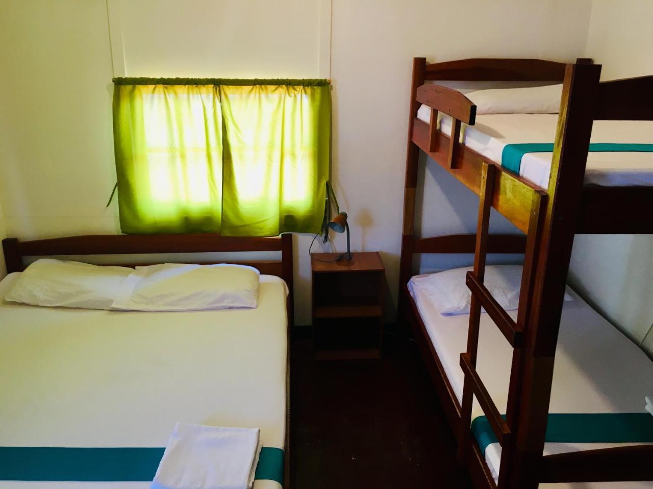 Guesthouse De Kleine Historie Paramaribo Eksteriør billede