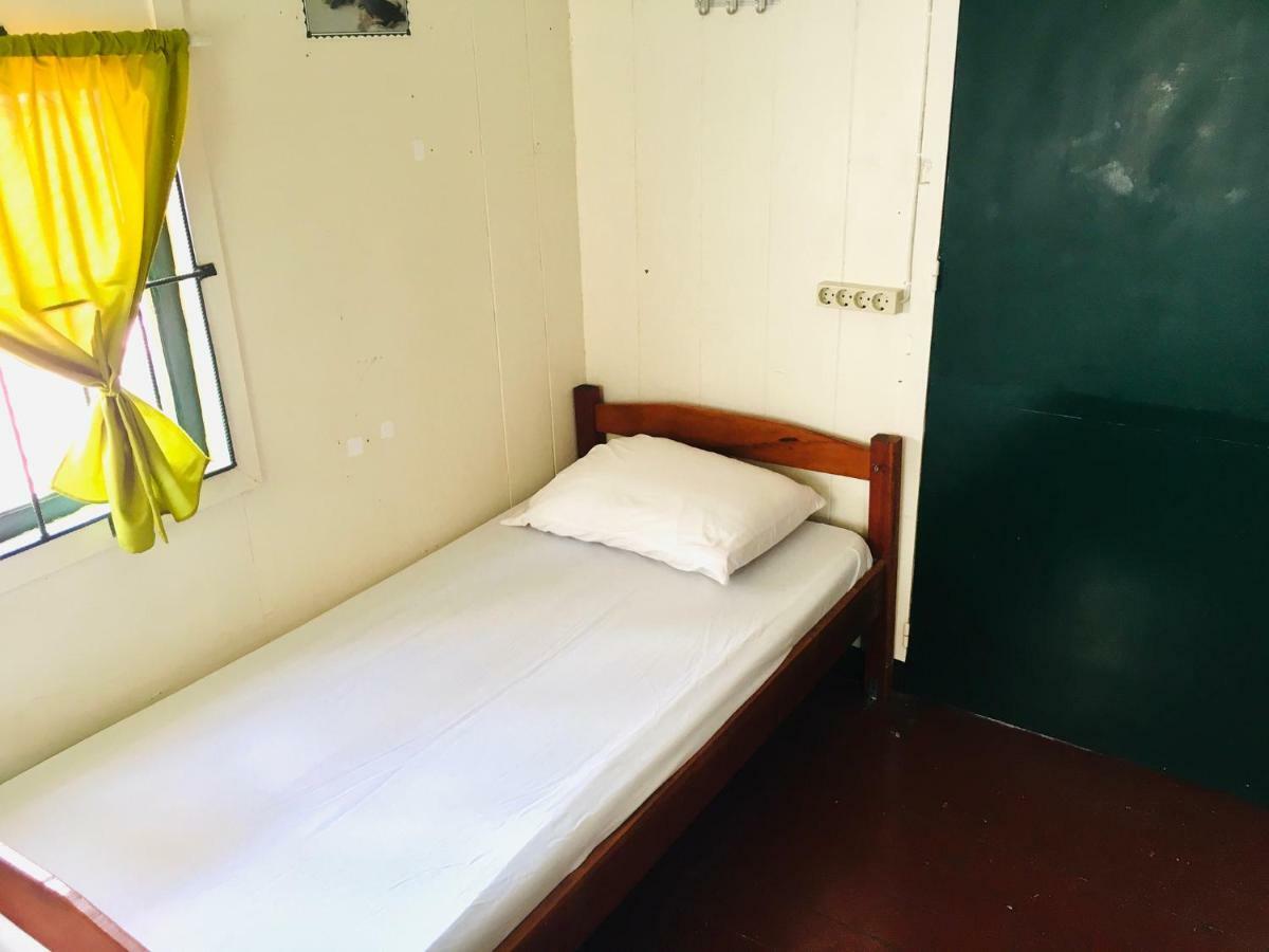 Guesthouse De Kleine Historie Paramaribo Eksteriør billede